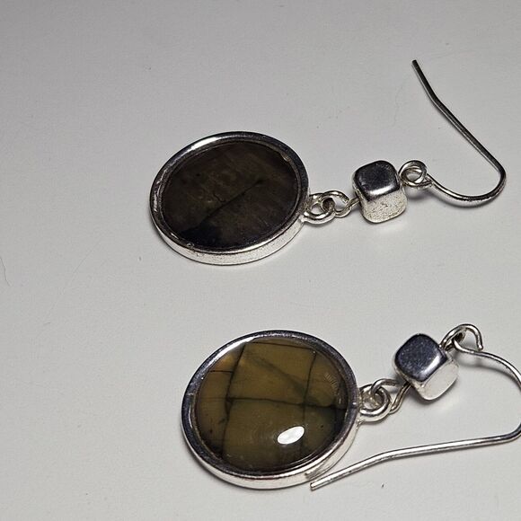 **Last Chance!! Final Sale** Silver Tone Eclectic Round Brown Earrings - Picture 7 of 10